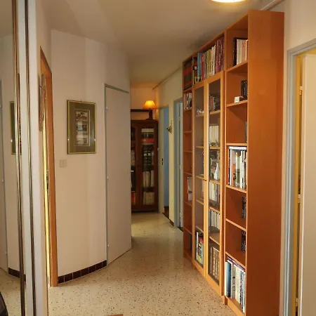 Mediterranee Apartment *